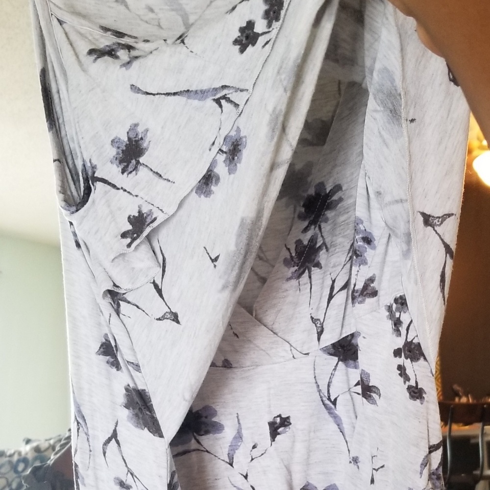 Maternity Nursing Tank Top - Picture 3 of 3